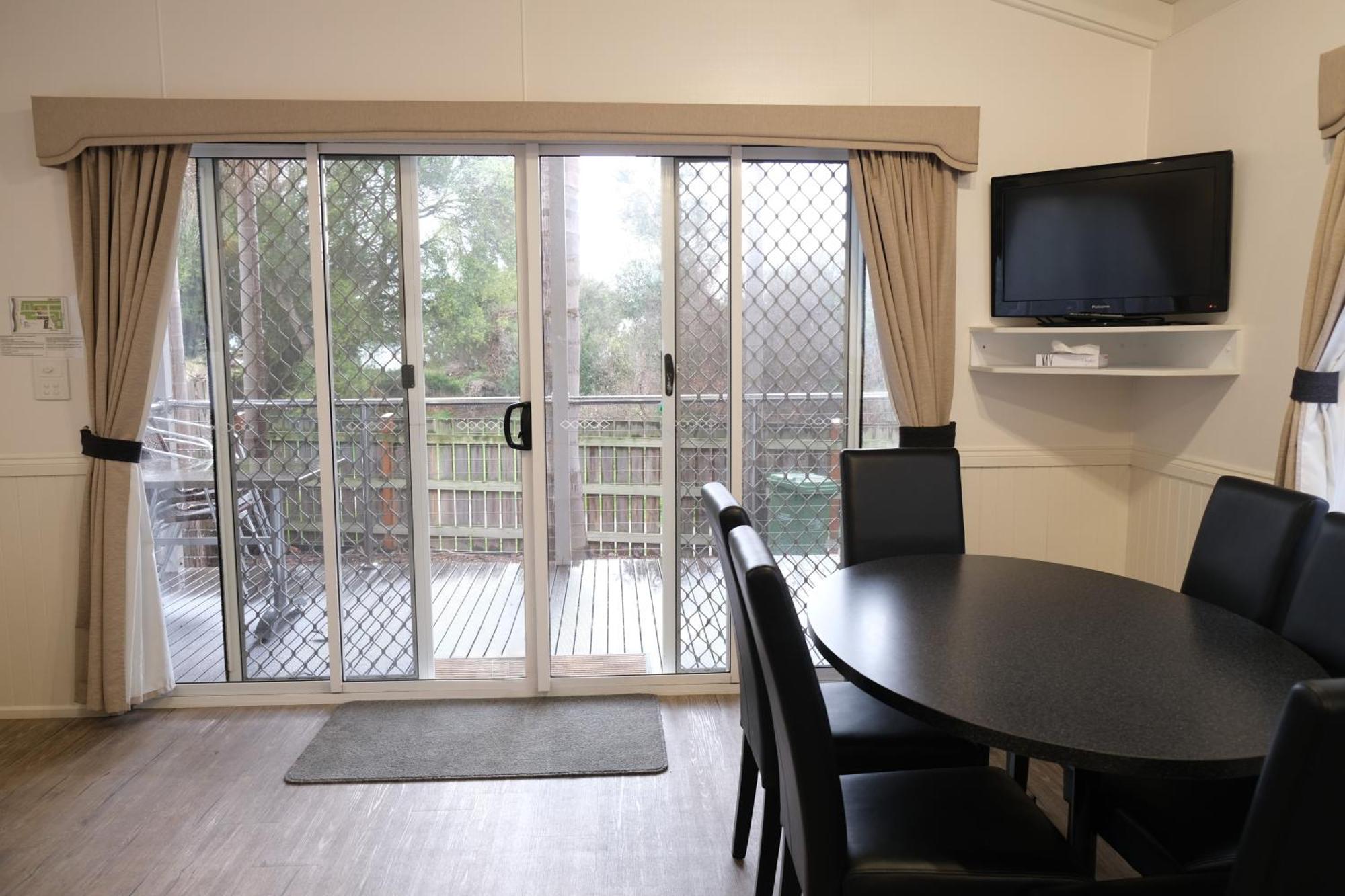 Kaloha Holiday Resort Phillip Island Коув Экстерьер фото